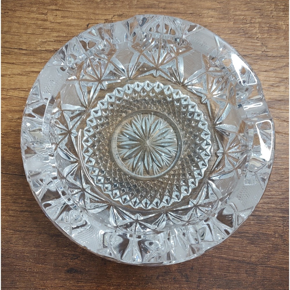 Clear Crystal Glass Ashtray 4 Well Cigar Candy Dish Cigarette diamond star